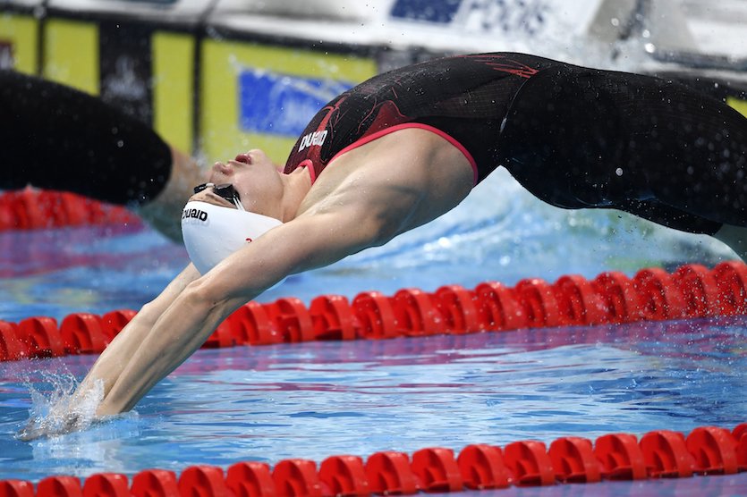 Budapest, 2017. július 24. Hosszú Katinka rajtol a női 100 méteres hátúszás előfutamában a 17. vizes világbajnokságon a Duna Arénában 2017. július 24-én. MTI Fotó: Illyés Tibor